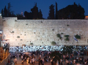 The Western Wall at Yom Kippur